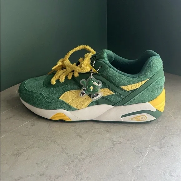 Puma R698 Super Set W/Steiff Plushie Evergreen Sun Yellow Sneakers - Picture 8 of 9